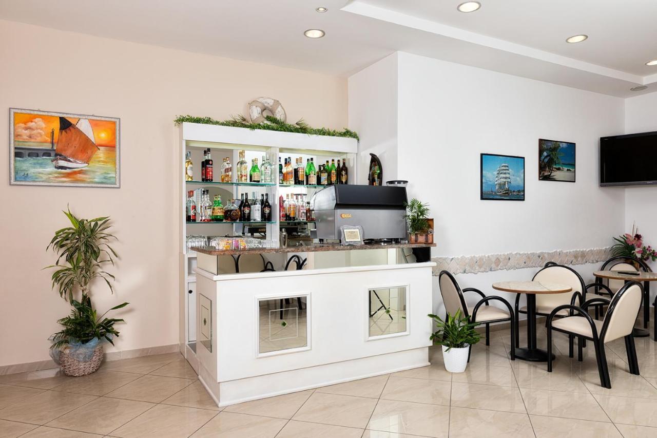 Albergo Gloria Bellaria-Igea Marina Exteriér fotografie